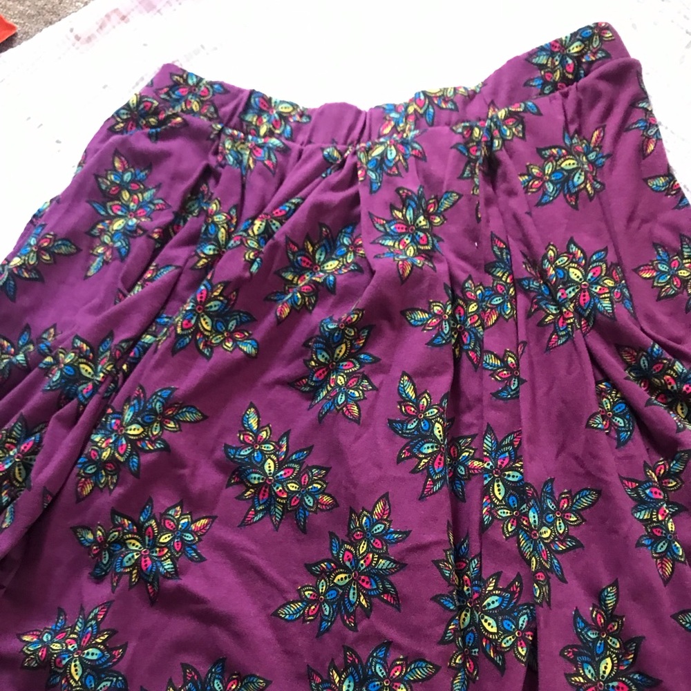 LuLaRoe Madison skirt